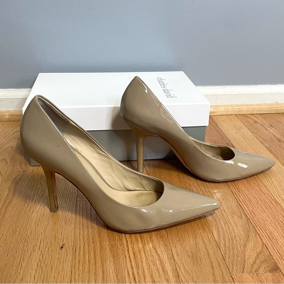 Charles David Sway Taupe Patent Leather Pointed Toe Heels Shoes 9 - Picture 3 of 6